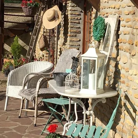 Couette-café Au Fil De L'eau Fourges